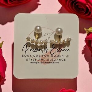 Passion of Essence Gold and White Pearl Dual Style Earrings